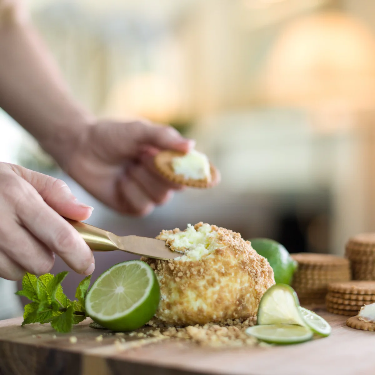Biltmore® Key Lime Pie Cheeseball Mix - Image 4