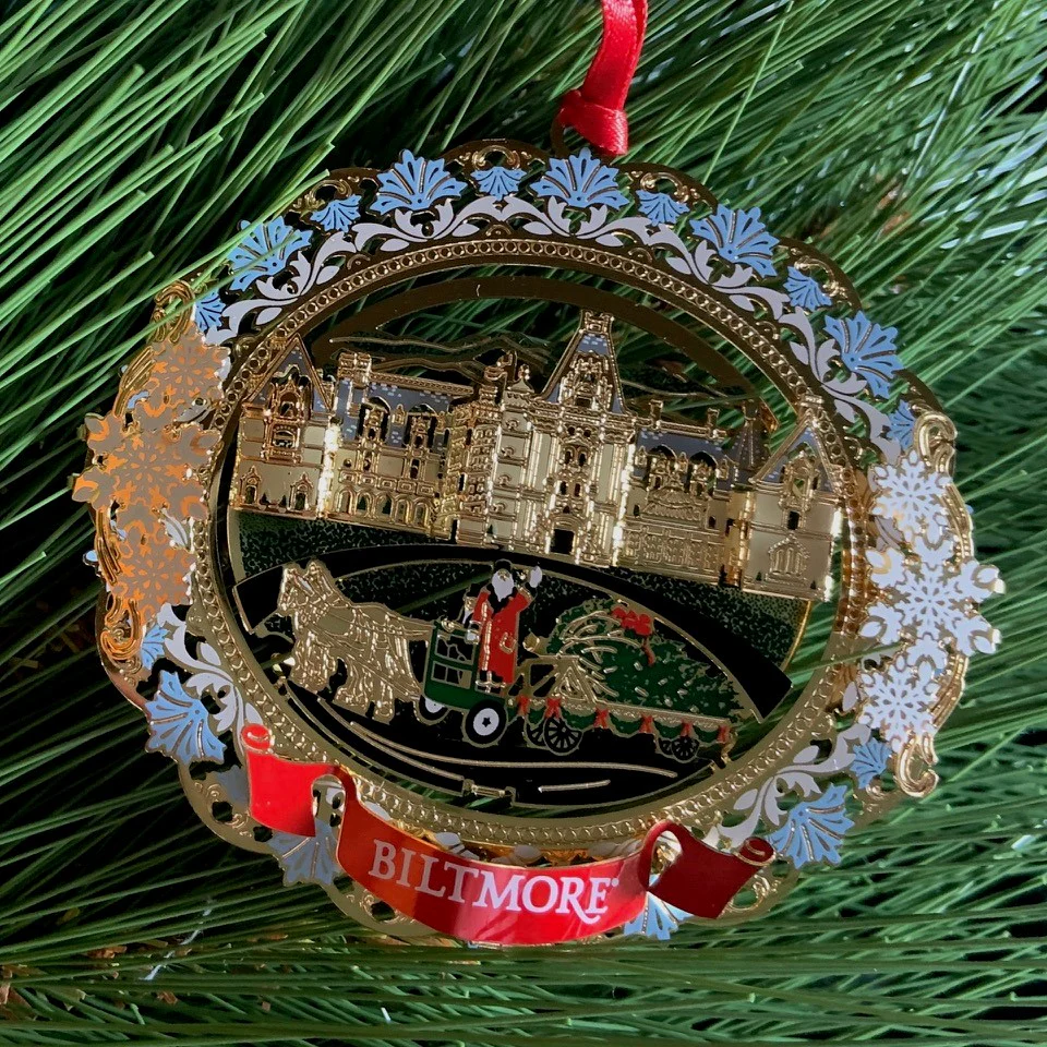 Biltmore® Santa Bringing in the Tree Ornament - Image 3