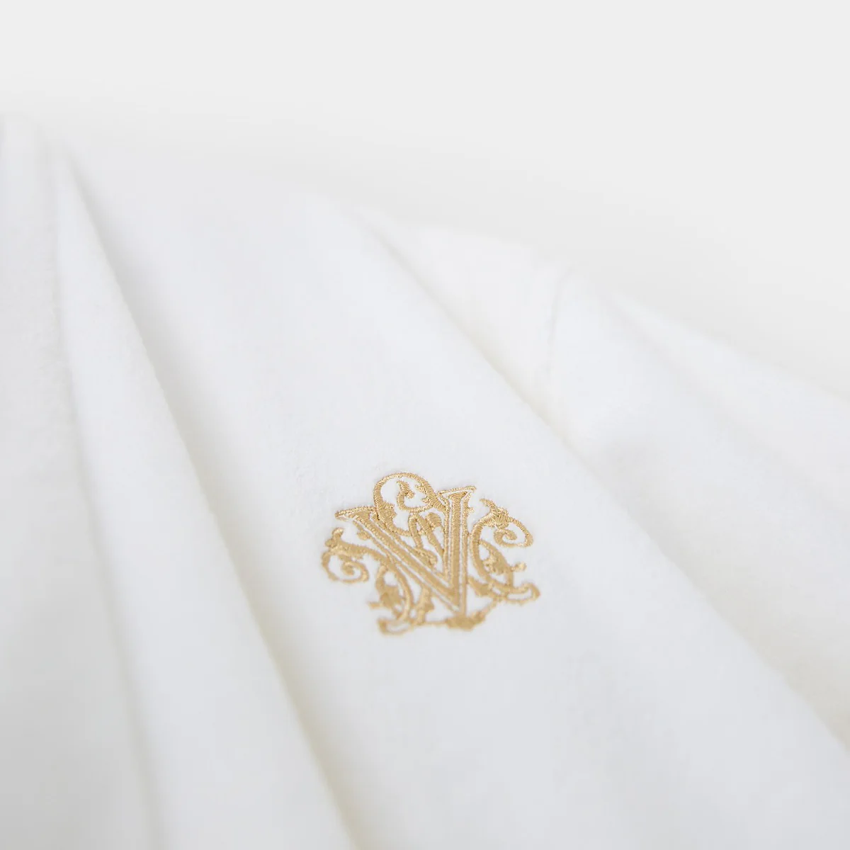 Inn on Biltmore Estate® Robe - Image 3